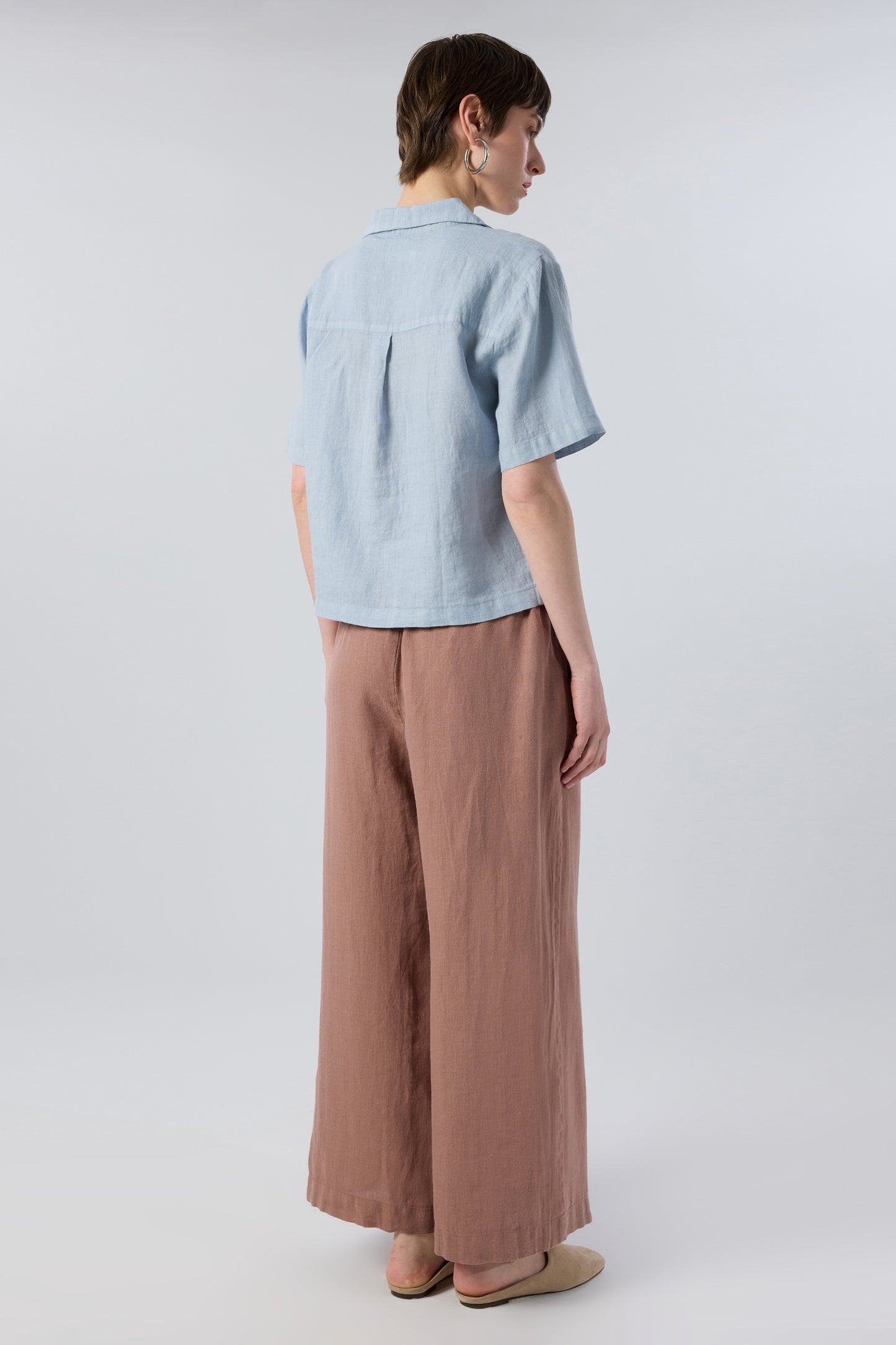Short Sleeve Relaxed Collar Linen Shirt