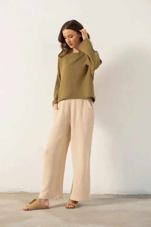 MUSLIN BOAT NECK TOP