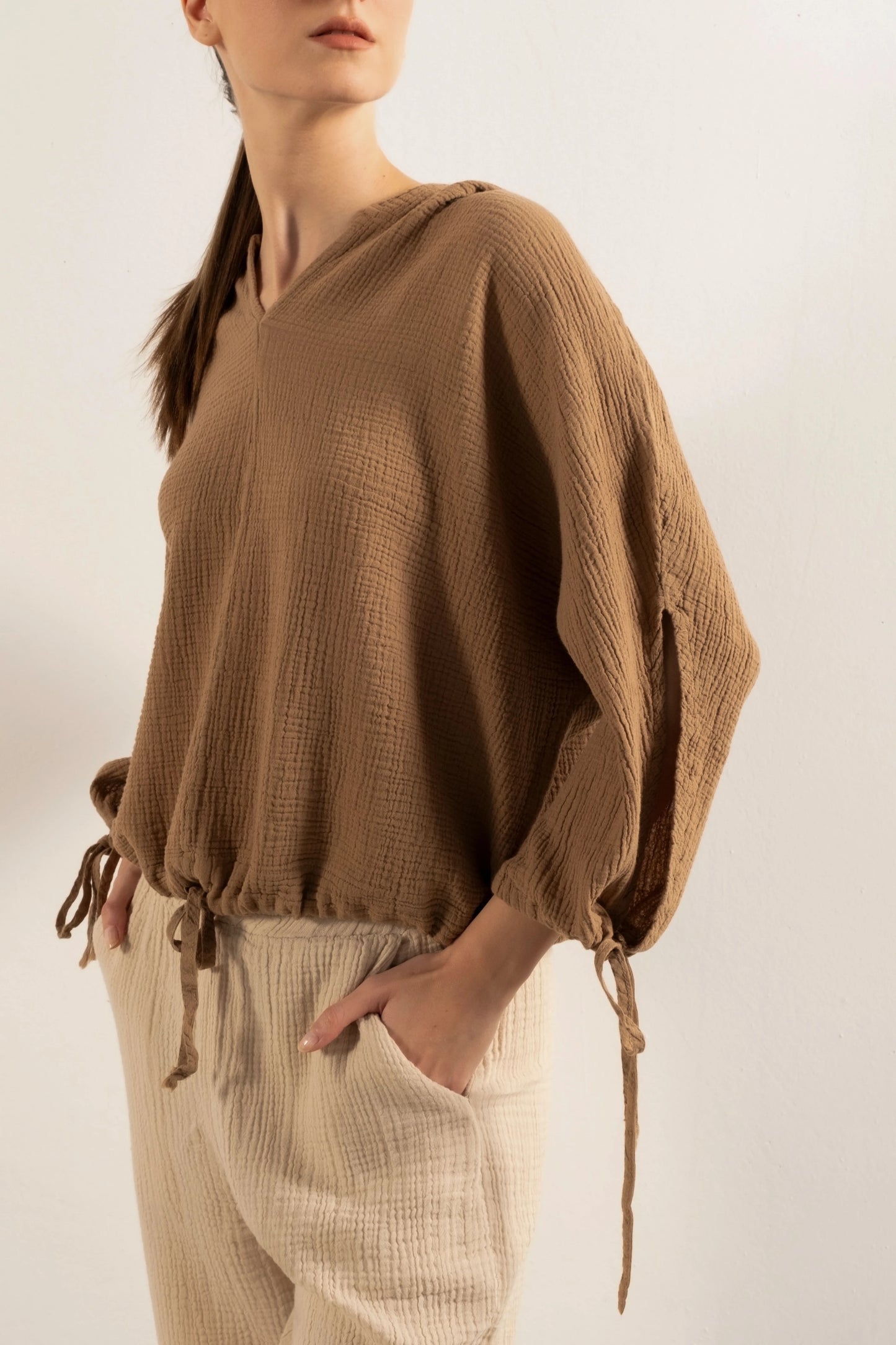 MUSLIN TOP WITH HOODIE
