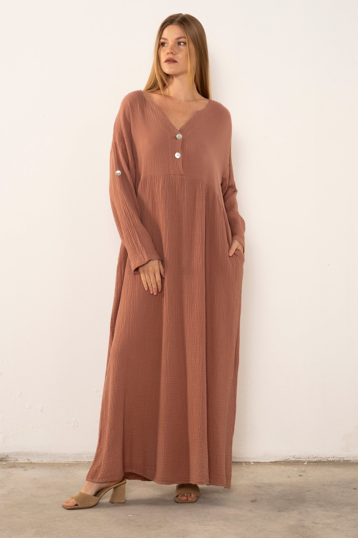 Muslin Front Buttoned Loose Dress