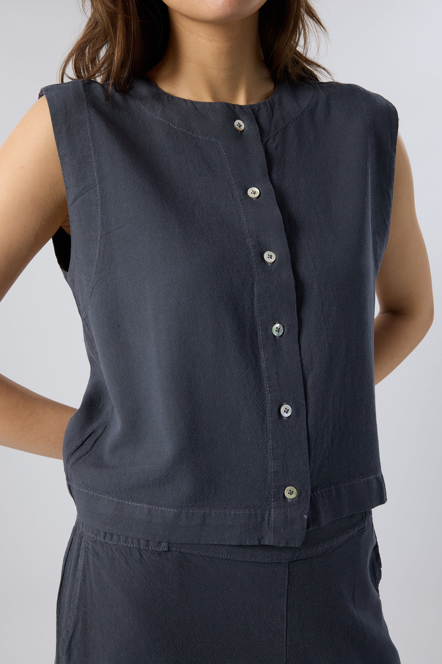 Round Neck Sleeveless with Pearl Buttons