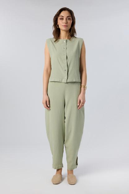 Round Neck Sleeveless with Pearl Buttons