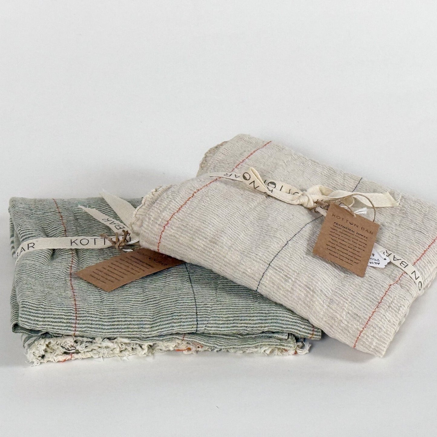 ARYA PESHTEMAL TOWEL
