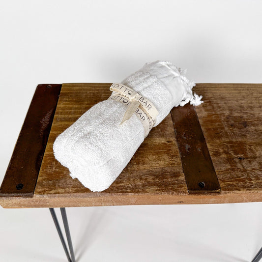 STRIPED WHITE HAND TOWEL