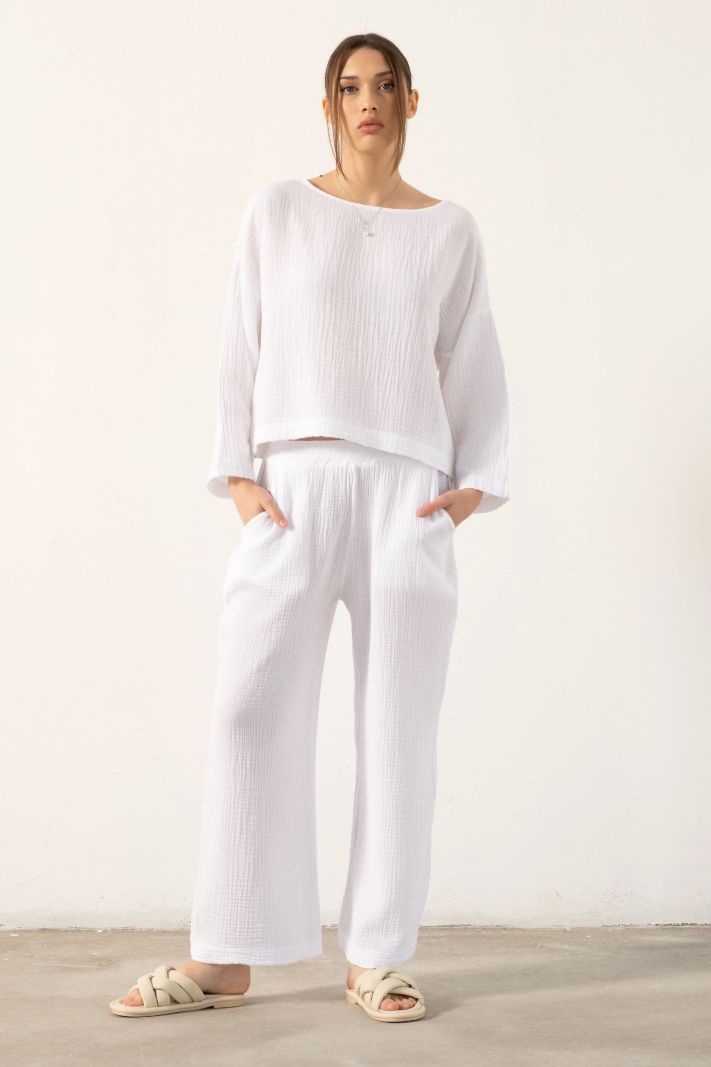MUSLIN BOAT NECK TOP